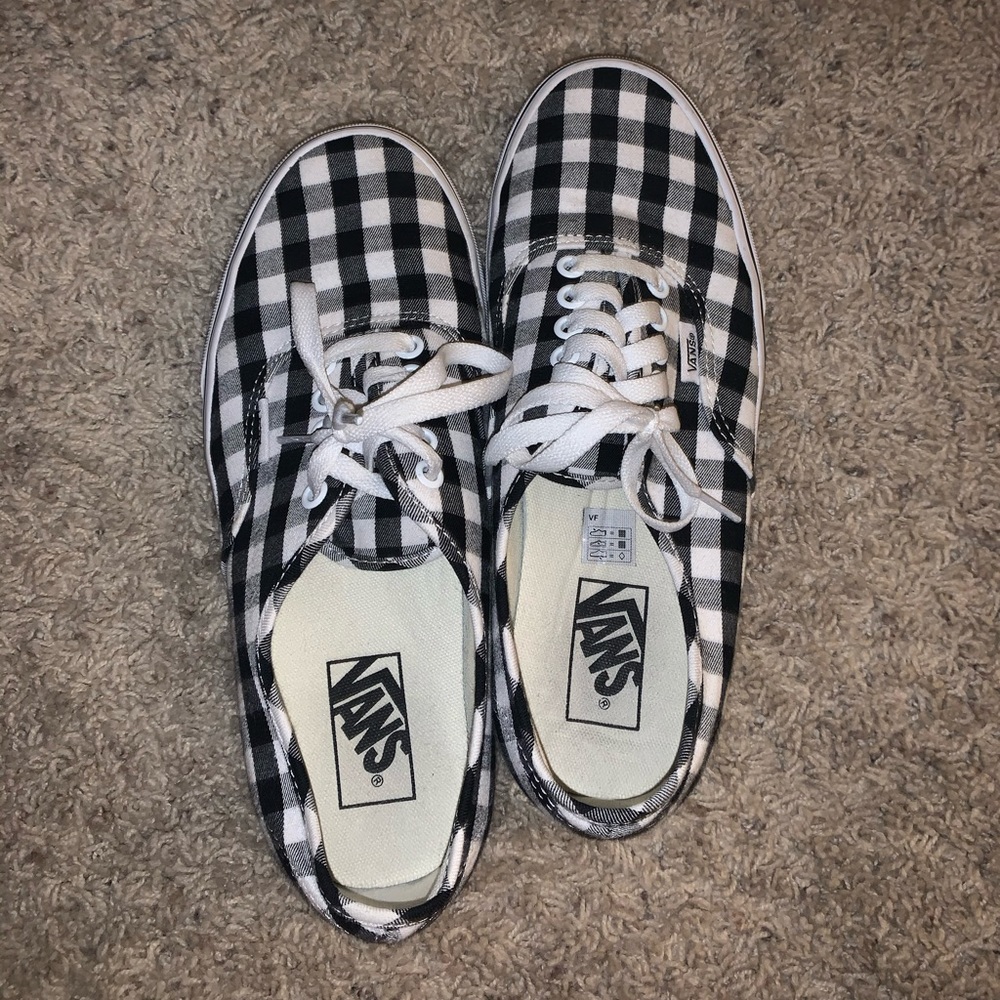 Checker Black Vans